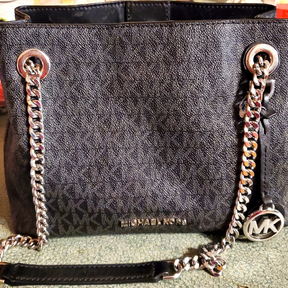 MK signature med convertible crossbody - Picture 1 of 6